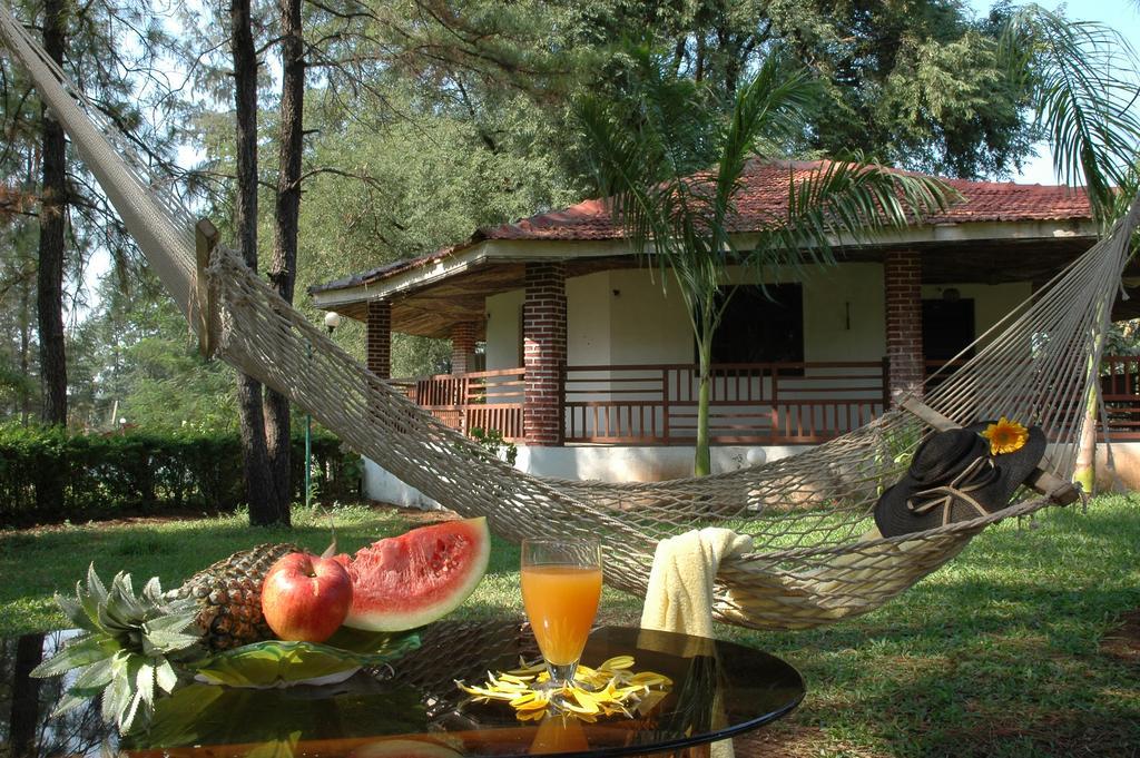 Khanvel Resort Silvassa Exterior foto