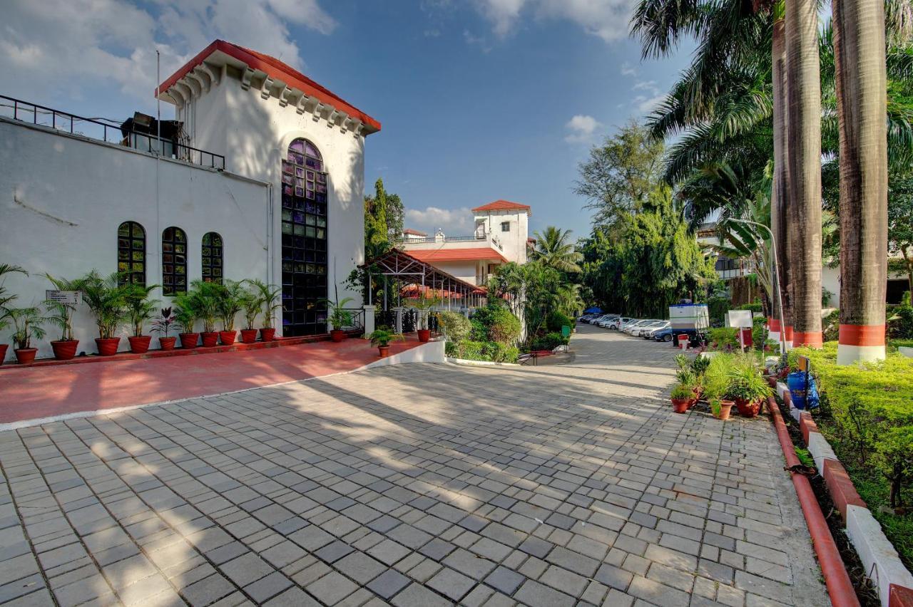Khanvel Resort Silvassa Exterior foto
